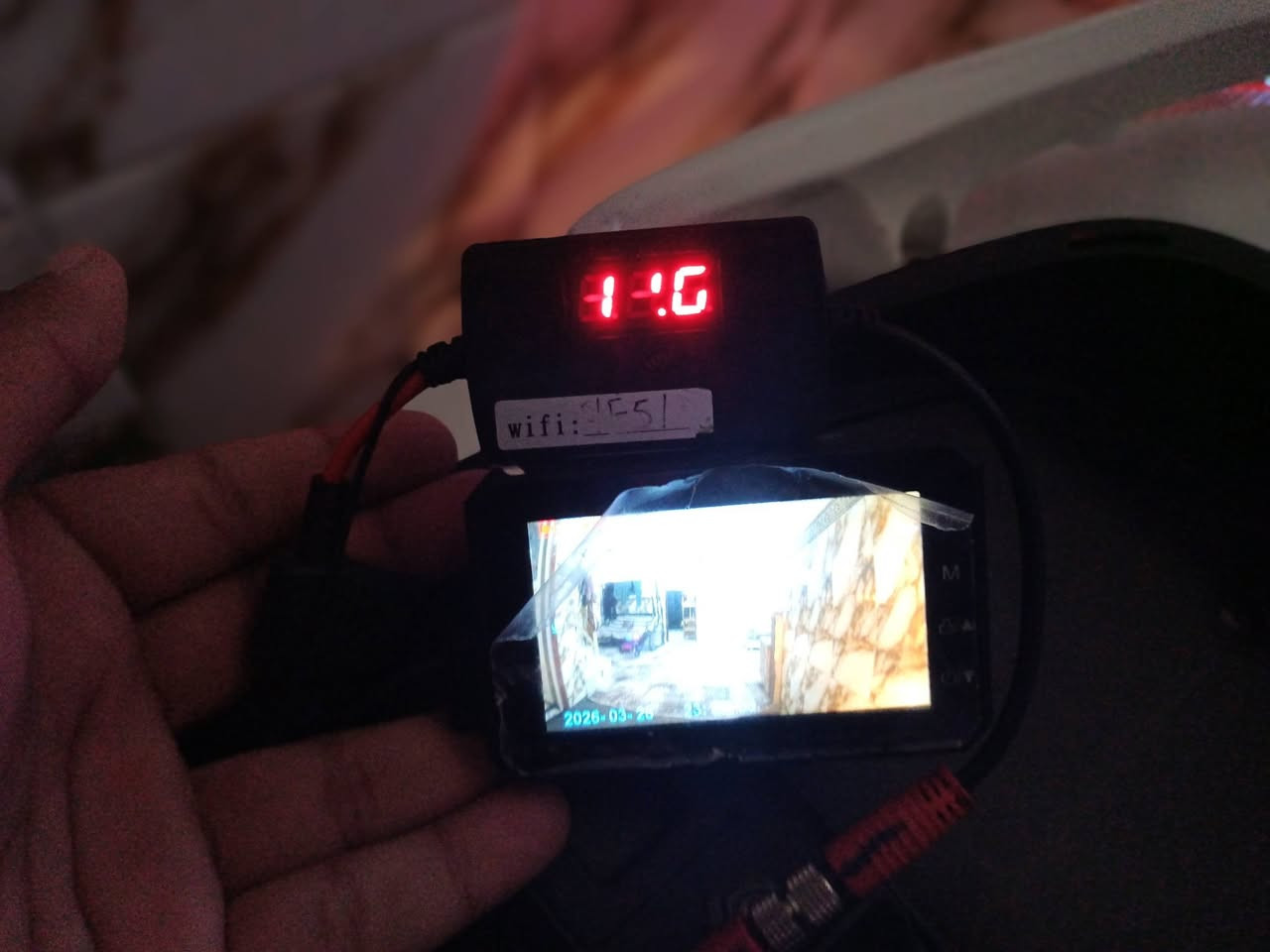 السلام عليكم كامكو V2 موديل 2018 فحل مكينة 150 چويتر مكفولة كفالة عامة كلشي بيها شغال ماشية 10 الاف فقط السعر 1300 وبيها مجال مكاني رفاعي.


**إذا كنت صاحب هذا الإعلان وتريد حذفه لأي سبب، رجاءا أرسل رسالة إلى الدعم الفني**