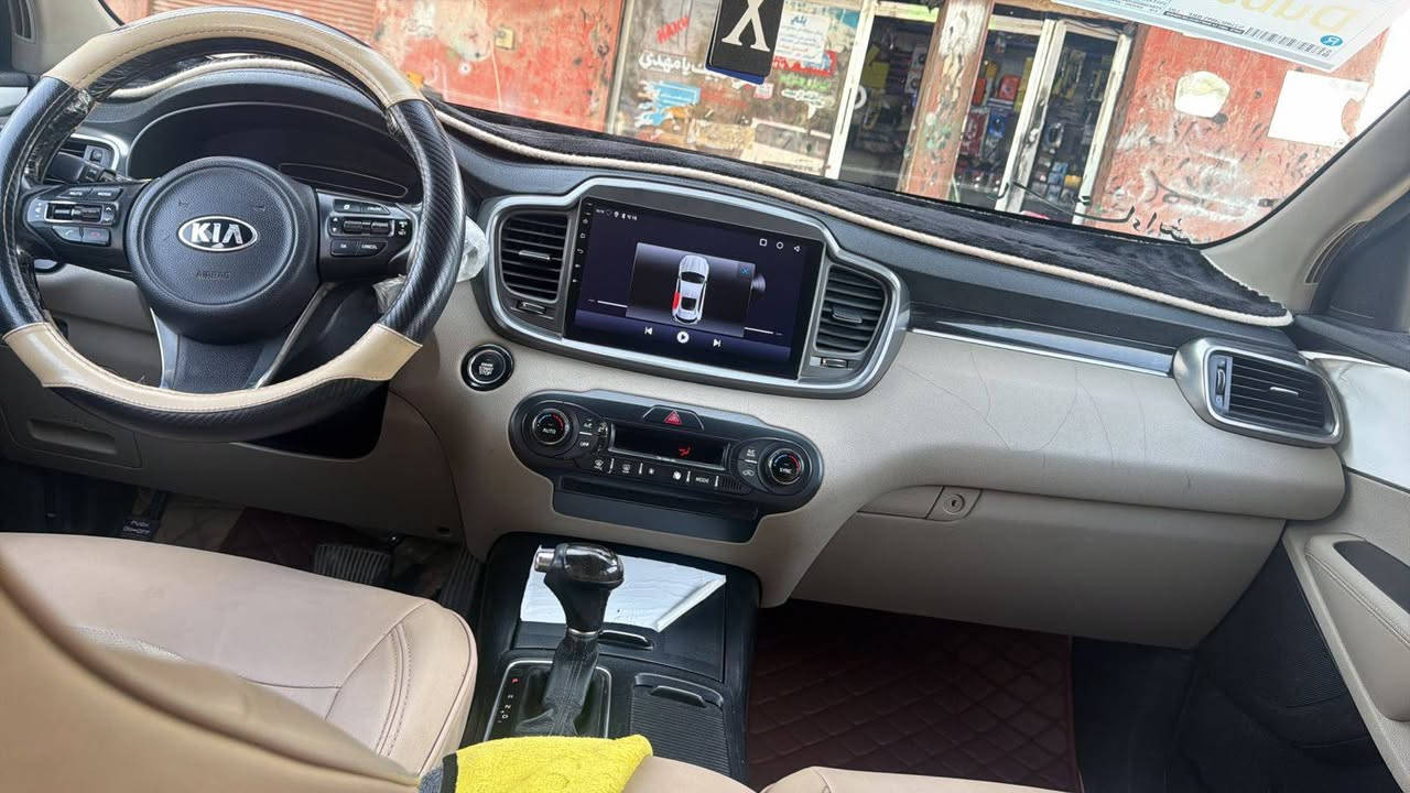 السلام عليكم
سورينتو للبيع خليجيه موديل 2016 بيضاء مكفوله كفاله عامه بس بيه بارد بجاملغ الامامي مكينه ما مفتوحه السياره خير من الله السعر 230 وبيهة مجال مكان السياره بابل 
الاتصال عل رقم ***********
