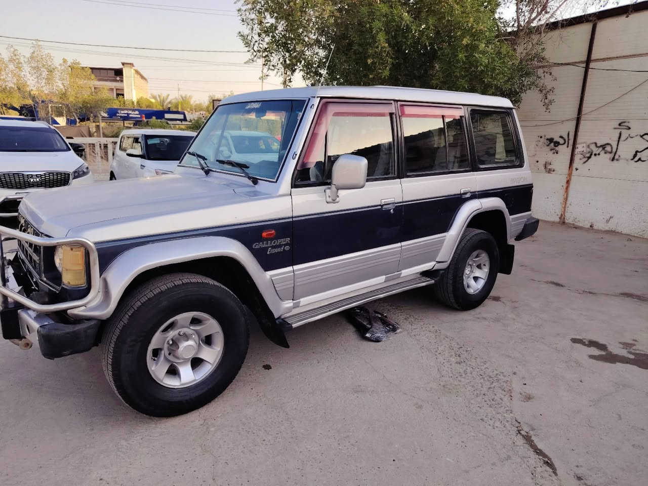 سلام عليكم سياره كالوبر للبيع مكفولة كفاله عامه موديل 93 العنوان بابل الحمزه الغربي وهذا رقم لتواصل *********** ***********
