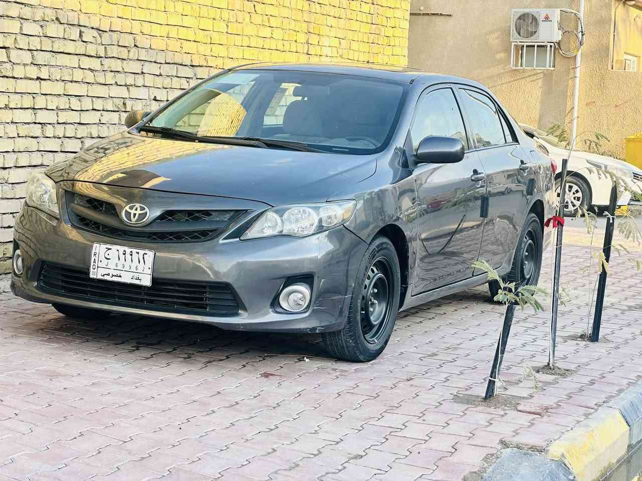 كورلا ياباني 2010 le
فتحه سقف كروز سرعه 
دوشمه ارضيه شاشه كامره 
محرك 1.8  
جاهزه من تبريد كله جديد مبدل
وارد ضرر جاملغ امامي 
وبيها كلير اثر جراد بدون ضرر
جاهزه رقم بغداد مشروع وطني 
مكانه كوت / الكفاءات 
للمراوس او بيع 
السعر 100 
***********
