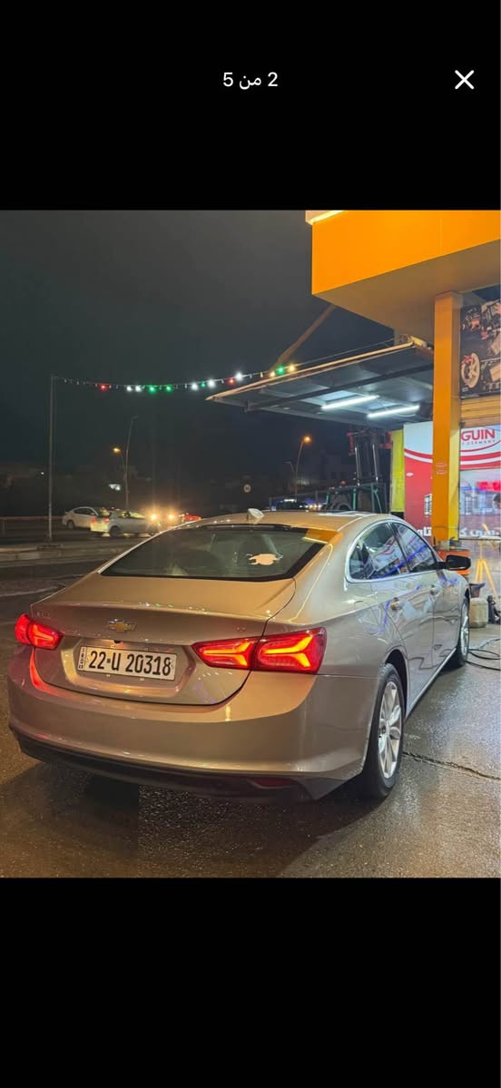 بدون صبغ بس بيه مكانات تعديل بارد 
رقم شانصي:  1G1ZD5STXNF155717
م:*********** اكر, نينوى
