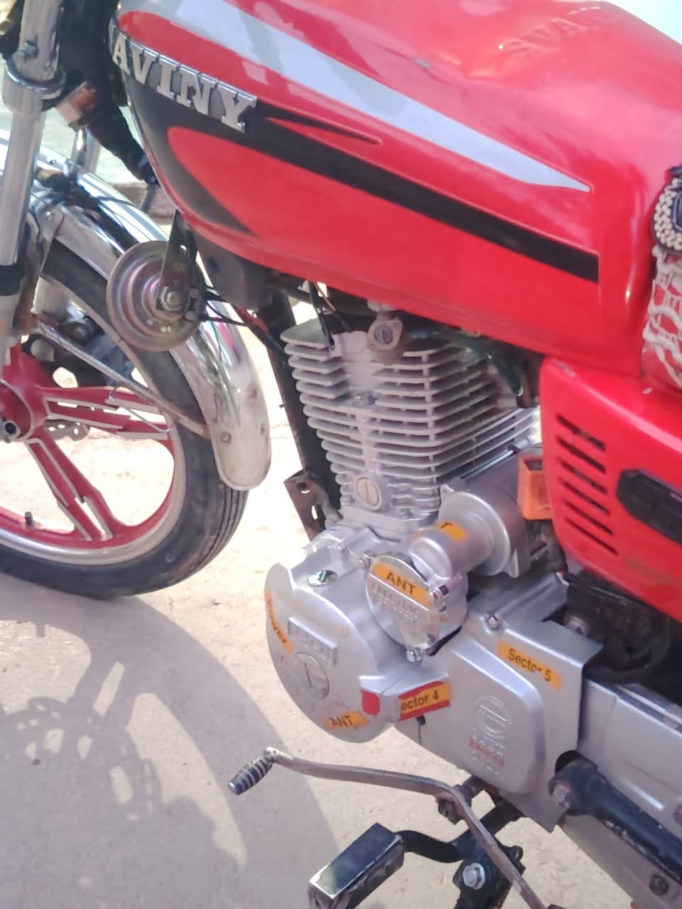 السلام عليكم سيفان 2021
موطور كامل مكمل سعره قفل 465 ليفيده يراسلني مكاني يم جنسيه ***********
