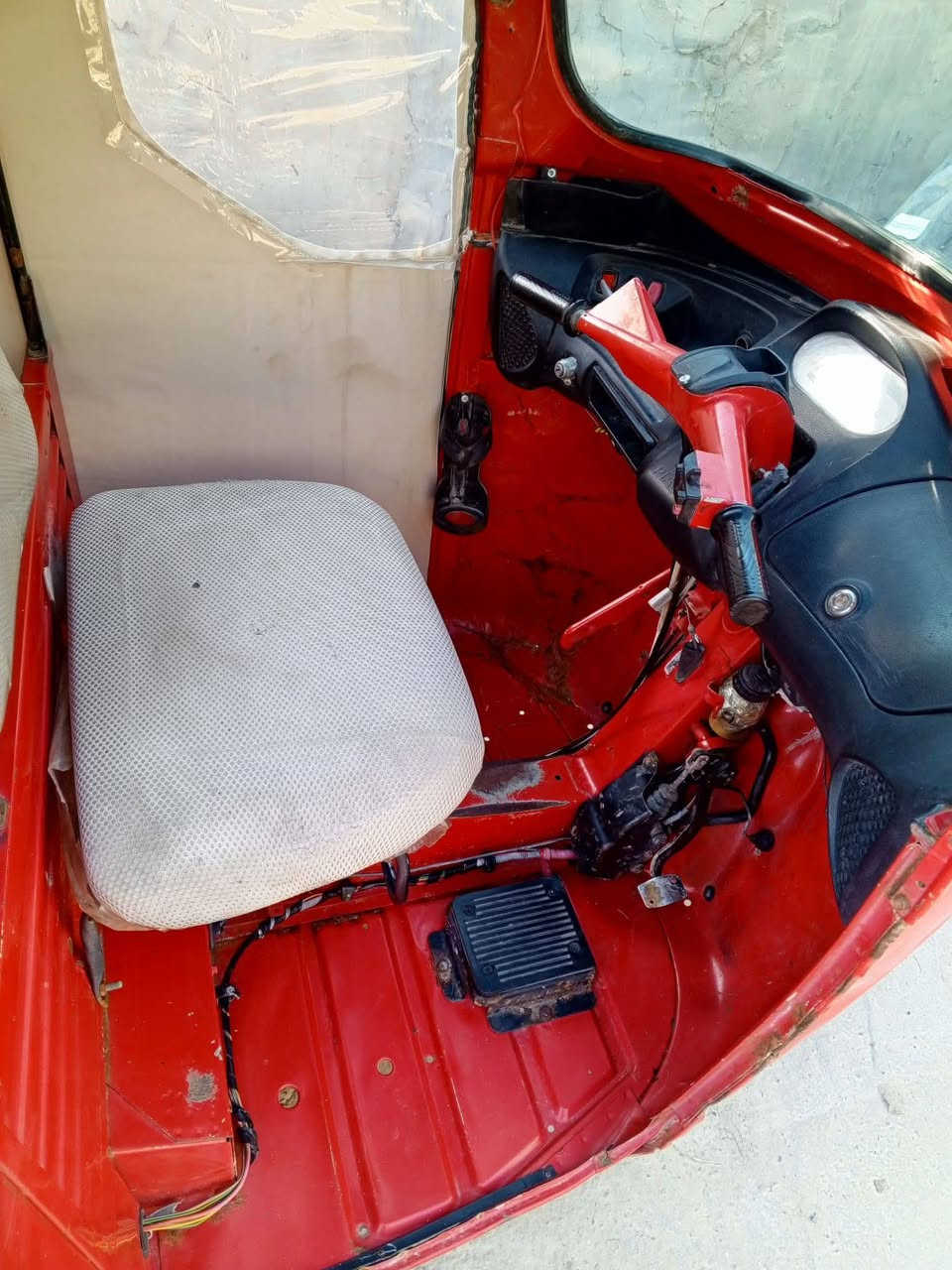 متاح تكتك للبيع موديل 18اوراق اصولي بياجو محرك تيفيس موديل 20
*********** مكاني بابل الحصوة
