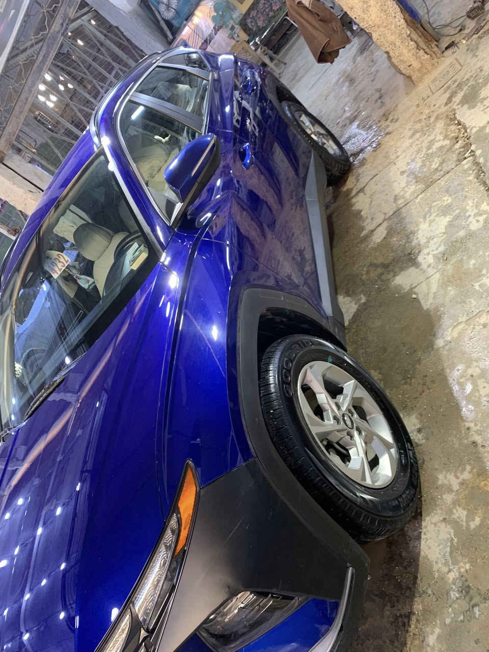 توسان موديل 23 نص مواصفات بصمه رادار تحديد مسرب بلوتوث شاشه كروز سرعه ويلكب صندوك كهرباء فور ويل ماشيه54 مايل سياره ضربه خلفيه موجود رقم الشاصي تكدر تفحص ضربتهه السعر18300 وبيهه مجال للشراي رقم الهاتف ***********
