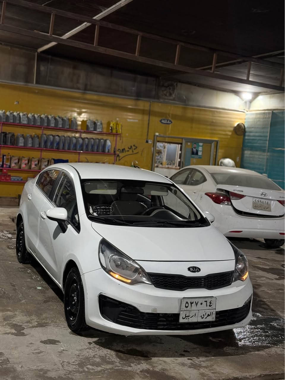 السلام عليكم للبيع كيا ريو موديل ٢٠١٧ وارد خليجي رقم اربيل مداور شوكت ماتريد مكينه ١٦٠٠ مكينه وكير وحداديه وتبريد وتتفىه وتخم تاير كله جديد سياره نضيفه وجاهزه واحله من الصور بيها قبق جنطه مبدل اصلي نفس الون ومكانين بارد والباقي كفاله مكاني نجف سعر ٨٨ ورقه بيعا مجال حك جيتك *********** النجف, العراق
