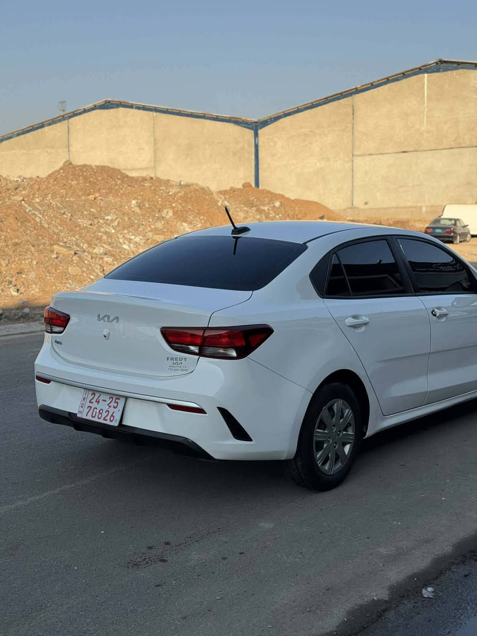 للبيع فقط — كيا ريو 2023 فئة LX

• مكينة 1600 دبل دوش
• شاشة كبيرة تدعم Apple CarPlay
• تحكمات ستيرن
• حادث : صبغ بابين ونص جاملغ – بدون دواخل
• رقم الشاصي موجود مع الصور
 بجم كبس صندوق كبس 
• الممشى: 27,000 كم
السياره تترقم اربيل 
• السعر:  125 بيها مجال بصيط 
مكان السياره موصل 
الاستفسار أكثر الاتصال على الأرقام

***********

***********
