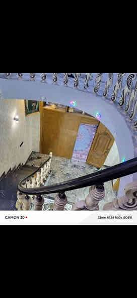 بيت للبيع  البوبيات كربلاء  نزله اسواق البرتقاله في مجمع الخضراء مساحه 327م
تحت البناء 200م
مجاري رئيسيه 
ماء اساله قوي 
شارع عرضه 12 متر 
محولة وطنية خاصة للمجمع
حديقه 12 م
طارمه 14م
طارمه تحتوي على سقيفة كيسبان طول الطارمه
واجه10 نزال 37
يحتوي على 
2 غرف طابق ارضي 
3 غرف طابق ثاني  سويتات
سطح كبير 9م
شلال كبير
مطبخ كبير جدا 7.20*4
البيت بناء جديد 2021
بناء درجة اولى للاستفسار
***********
***********
