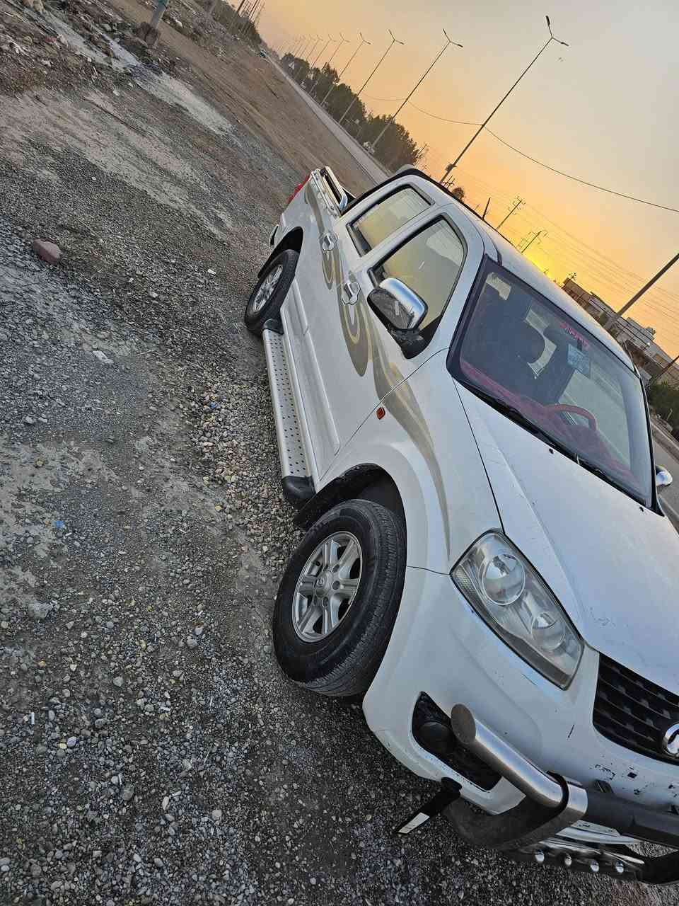 السلام عليكم قريت ويل موديل 14 مقفوله رقم السياره بابل سنويه مجدده لل 28 مكان السياره ديوانيه الاستفسار على الرقم *********** السعر 76 وبيها مجال
