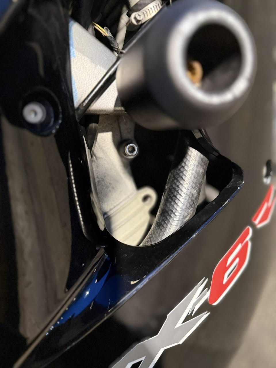 سلام عليكم
كاوسكي 2004
الدراجة مكفولة كفالة عامة ماعدة التانكي مصبوغ اسود للجمالية لا اكثر
الباقي مكفول للاستفسار عنواني مدينة صدر
***********
