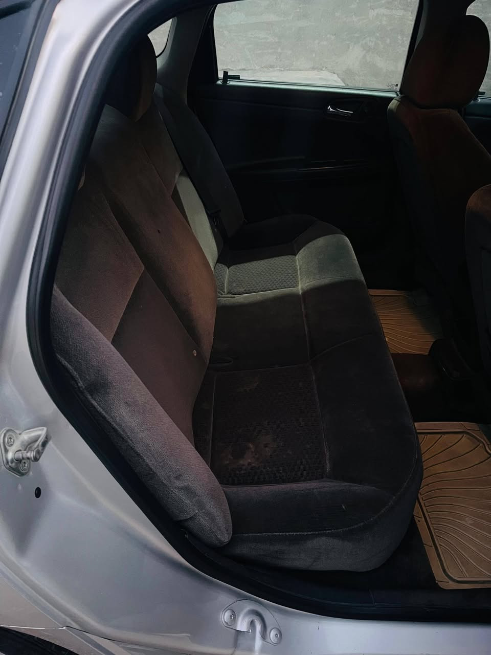 امبالا ١٣ سلفر للبيع او مراوس محرك ٣٦٠٠ بلادي تبريد تدفئة فول  مكينة وكير كفالة وكذلك الدواخل والشاصي والسونار موجود جديد ورقمها ديالى  وشرط التحويل
مكانها ديالى - بلدروز 
السعر ١١٥ وبيهه مجال
***********
