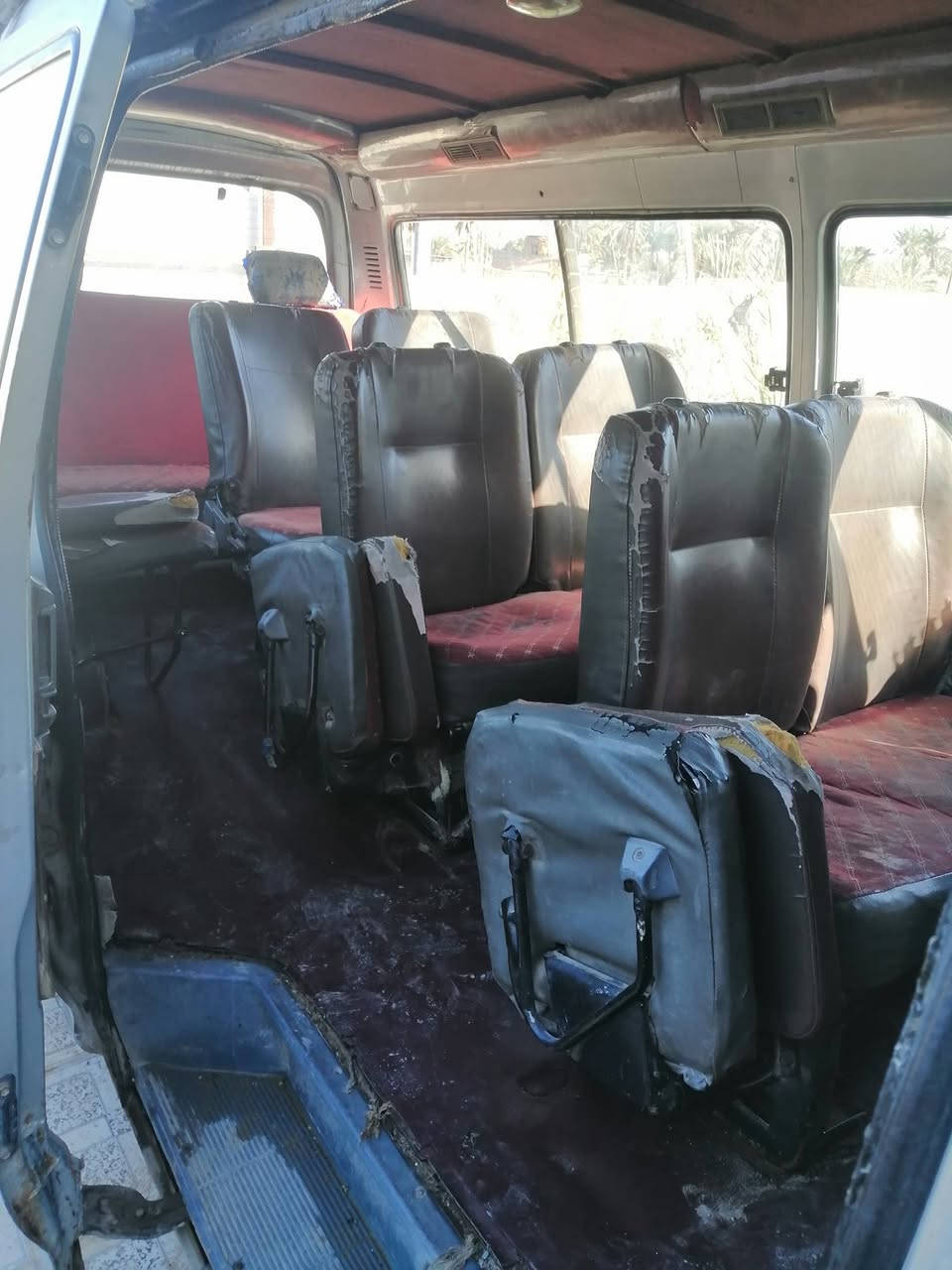 سلام عليكم ورحمة سياره فتون موديل ١٠ رقم ديالى نكليزي مصفره هيه وغرامات سياره جديده سنويه ال ٢٩ السعر مناسب ***********
