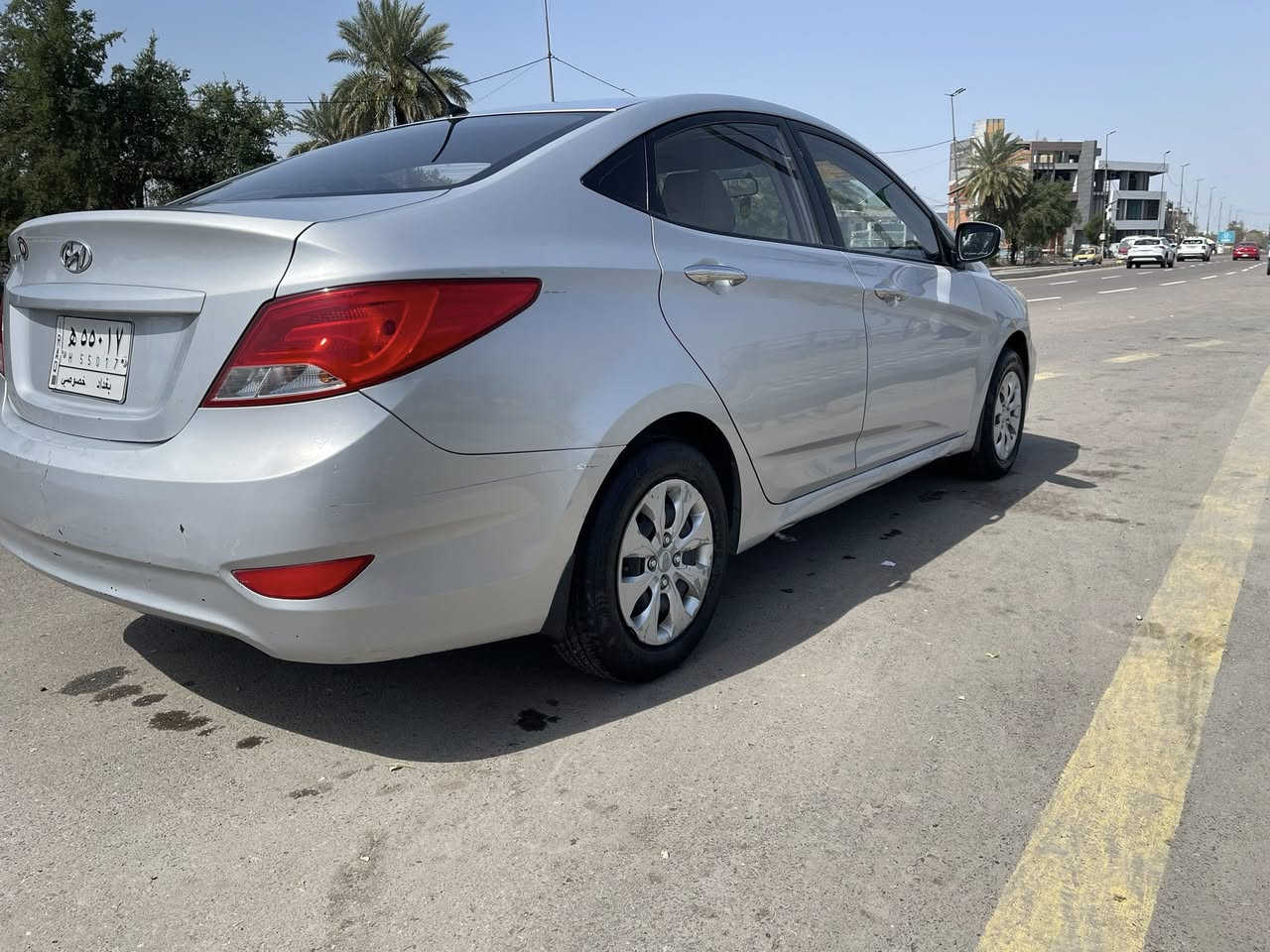 اكسنت 2016 تخم تاير جديد
حداديه صدر جديده 
كير ومكينه جديد لوك 
بيها بابين صبغ الجهه اليمنه فقط بدون دواخل 
السعر 87 قابل للتفاوض للشراي فقط 
***********
متوفر وتساب 
مكان بغداد
