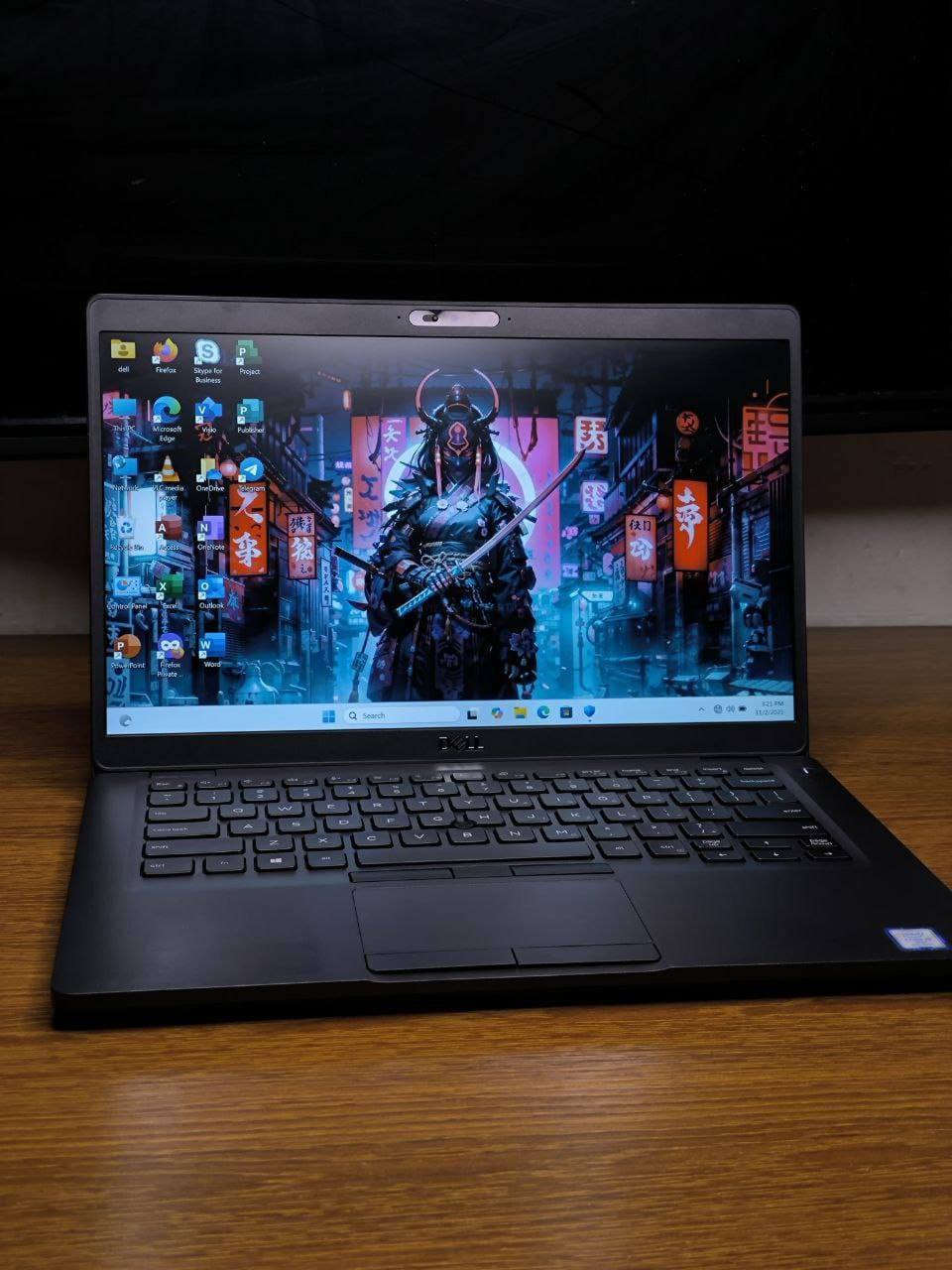 💻🔥 Dell Latitude 5400 TOUCH 🔥💻
✨ أداء قوي + تصميم عملي = اختيارك الذكي! ✨

📌 إذا تدور على لابتوب عملي للدراسة، الشغل، والتصفح السريع — هذا هو الحل 👇

🔹 المواصفات:
• شاشة لمس 14 إنچ (مريحة وسريعة الاستخدام)
• رام 8GB (تشغيل سلس بدون تعليق)
• هارد SSD 256GB (سرعة عالية بالإقلاع وفتح البرامج)
• كرت شاشة داخلي 4GB (يشغل برامجك اليومية بكل سلاسة)

💡 فوائد الجهاز:
✔ سريع جداً بالإقلاع والتشغيل
✔ مناسب للطلاب والموظفين
✔ يشغل برامج أوفيس، تصميم خفيف، وتصفح بدون مشاكل
✔ شاشة لمس تسهل عليك الاستخدام اليومي
✔ بطارية ممتازة للاستخدام خارج البيت

🎁 الملحقات المجانية:
🎒 حقيبة لابتوب
🖱️ ماوس
🖱️ ماوس باد
🔌 شاحن أصلي
📦 تغليف احترافي يحافظ على الجهاز

🚚 توصيل مجاني لجميع محافظات العراق

💰 السعر: 300,000 دينار فقط

📩 للحجز والاستفسار راسلنا خاص — الكمية محدودة!


**إذا كنت صاحب هذا الإعلان وتريد حذفه لأي سبب، رجاءا أرسل رسالة إلى الدعم الفني**