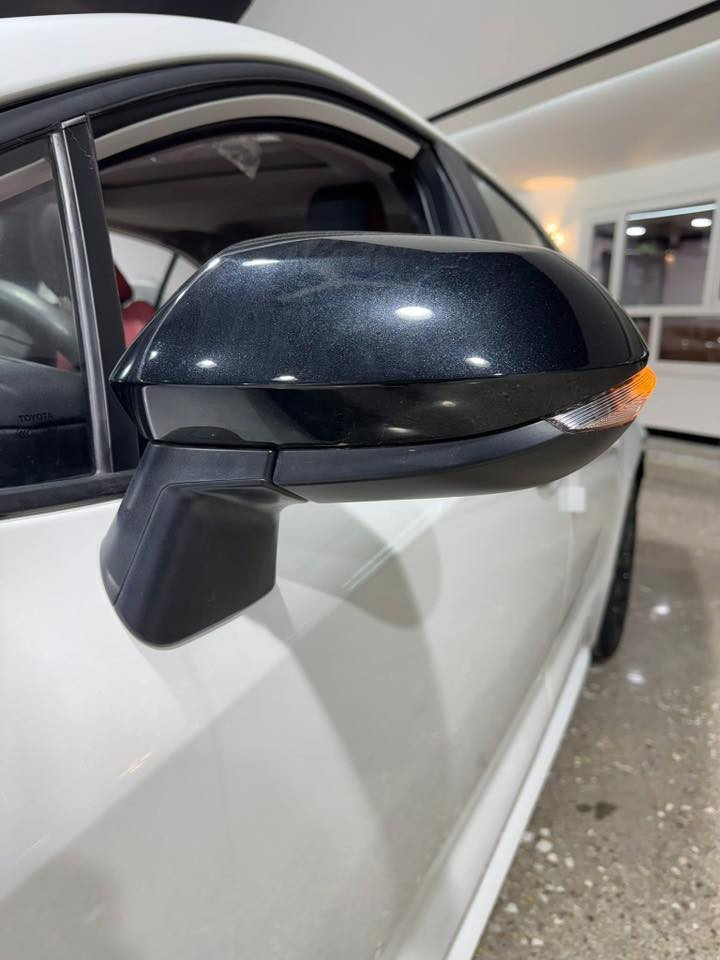 كورلا 2024
S بلاك ادشن
السيارة ماشية 1000 يعني زيرو ع كد ترقيم كفالة عامة من زلغ 
رقم بغداد
فول مواصفات
بصمه ودخول ذكي
فتحه سقف
كراسي جلد وكرسي السائق كهرباء
كتات بيانو بلاك
ويل كب حجم 17بلاك
قطعتين تبريد
هندبريك كهرباء
اوتو هولد
رادار وتحديد مسار ومانع تصادم
لايت زنون وبك لايت لد
سبايدر خلفي
مكان السياره بغداد البياع 
السعر 154 بيها مجاال بسيط 
***********
