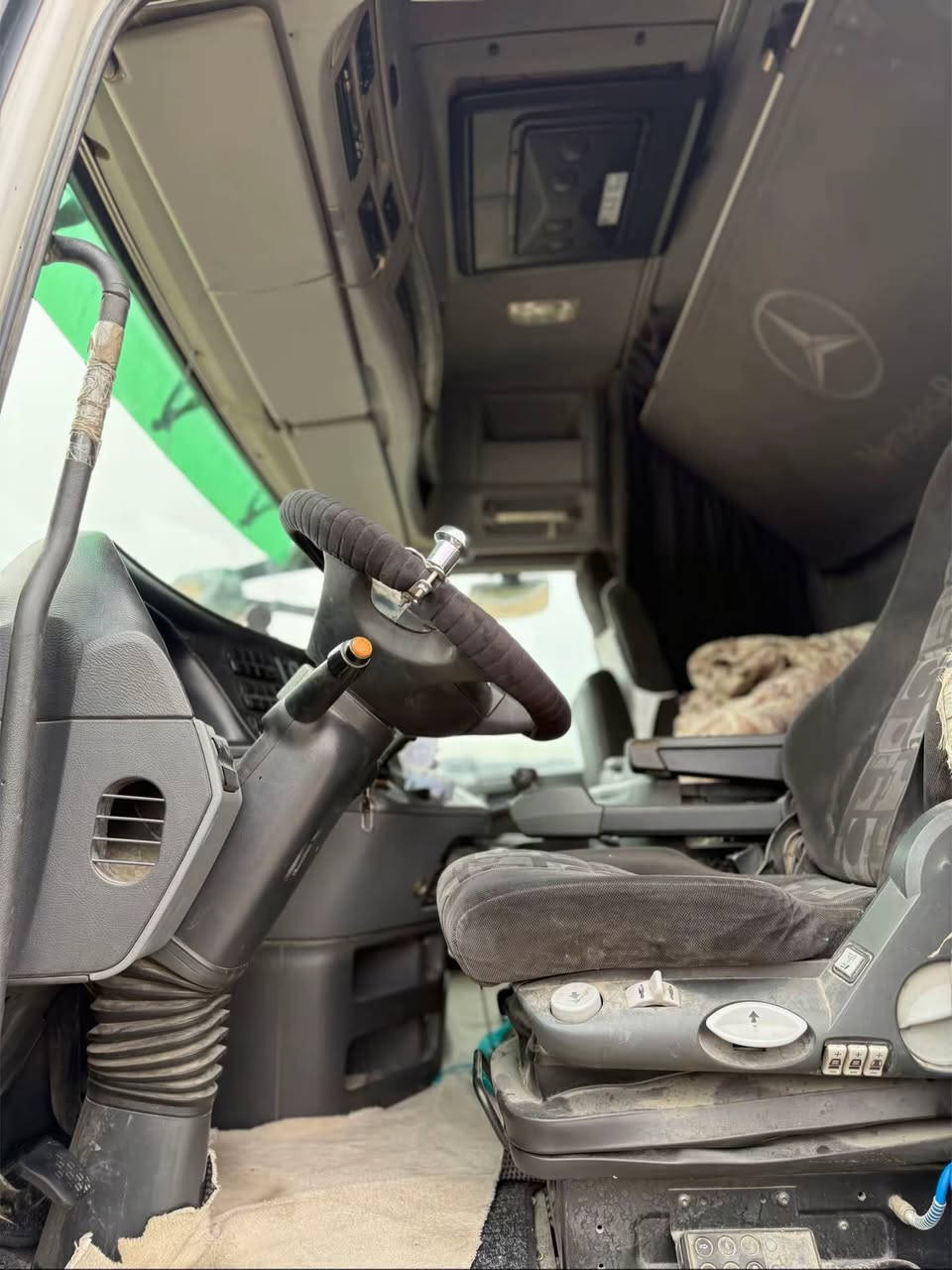 اكتروز دمعة

موديل 2008

حجم 1844

مواصفات ريتايدر ثلاجة كلج

بوديMM3 ارع محاور دبل تاية

سعر 40000$ او بيها مجال

للاستفسار 
***********
***********
***********
