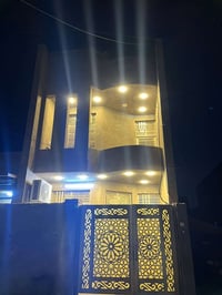 بيت للبيع بناء جديد زعفرانيه نهايه الأربع شوارع شارع عبيد للاستفسار 07...