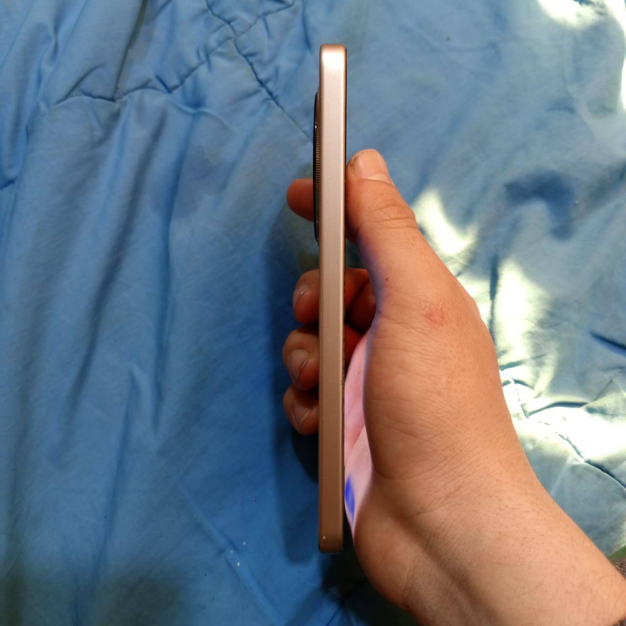 X9d 
رامات 12+12
ذاكرة 256
سعر خاص 
مستعمل 13 يوم بس


**إذا كنت صاحب هذا الإعلان وتريد حذفه لأي سبب، رجاءا أرسل رسالة إلى الدعم الفني**