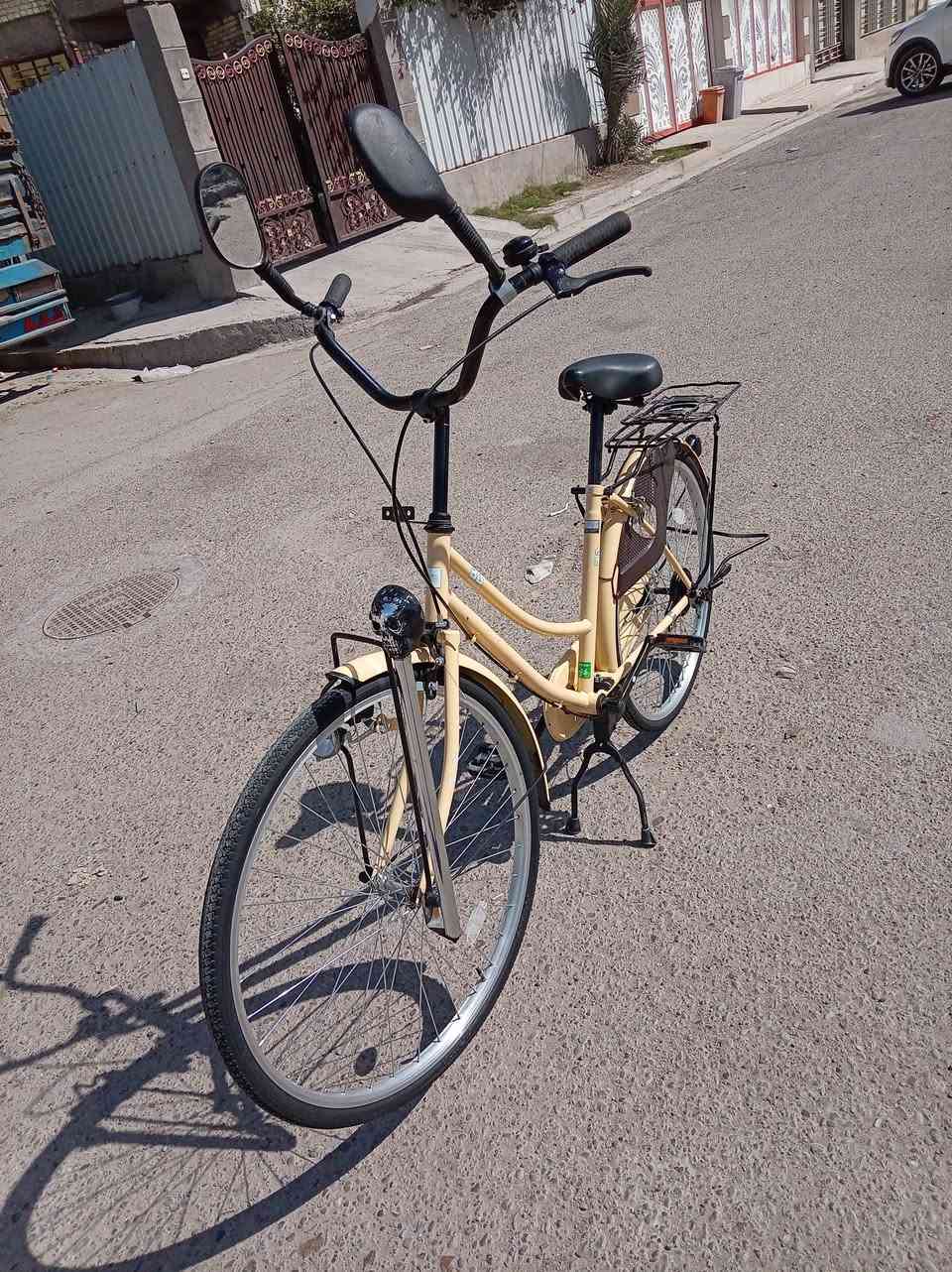 باسكل بناتي البيع مديل2021 حجم 26 نضافه 100 وصارلي من شتريته سبوع وسعر ١٤٥ وبيه مجال رقم  ***********
