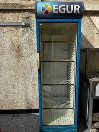 برادات مشروبات غازية مستعملة بحالة جيدة. تناسب المتاجر أو الاستخدام ال...