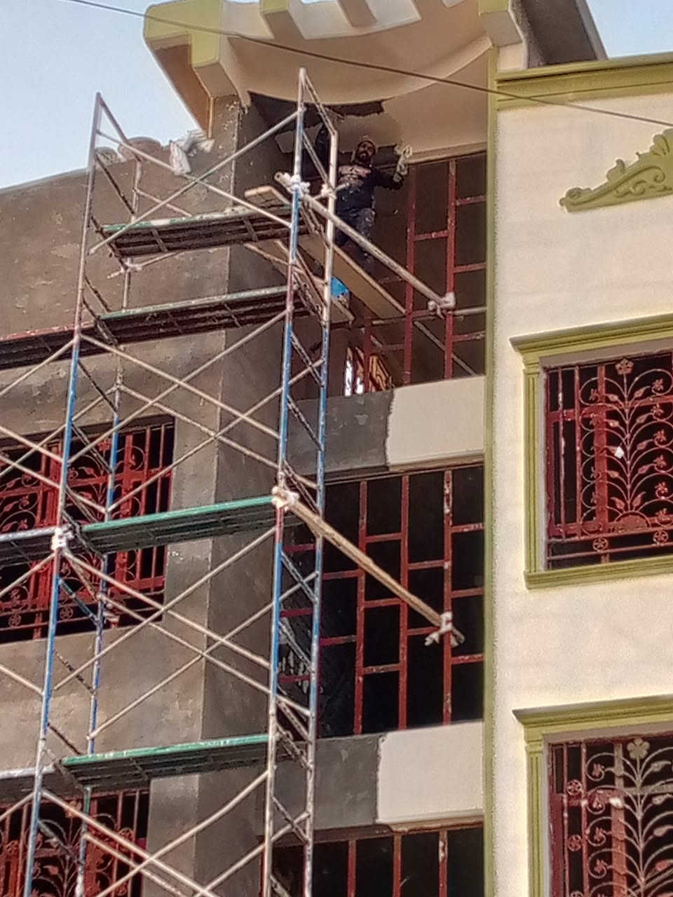 لباخ مصري متفرغ ساكن ناعم وادراره ونتر شغل درجه اولى ***********
