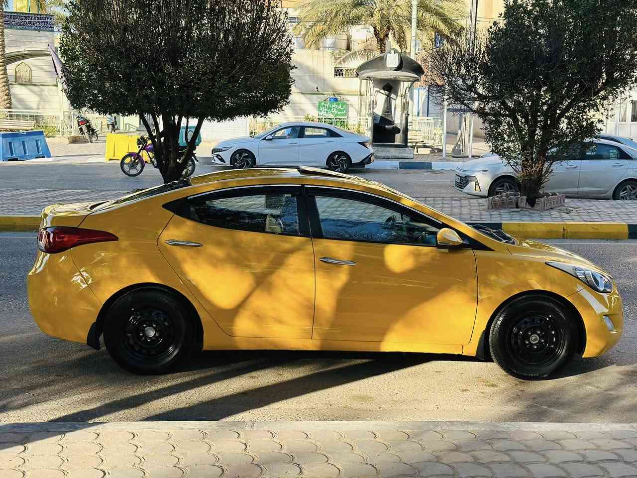 للبيع  هونداي النتره وارد خليجي السعر 93 الاستفسار  *********** مديل 2015 حادث بجم  والباقي مكفول مكينه 1800 دوش مكفوله كير مكفول حداده جديده تبريد شغال موصفات فول واحد عله واحد فتحه سقف تدفئة كشنات تحكم كسن تحكم استيرن شاشه جبيره كامره دواره مري شفط تحكم مري فول الاخير رقم بغداد مداور ثاني يوم مكاني كربلاء المقدسه
