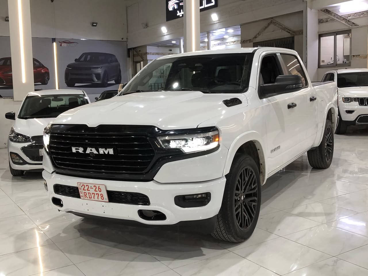 السلام عليكم
دوج رام امريكي  1500 
موديل 2025
محرك  3600 v6
ماشي 16 الف ميل فقط 
بجم كبس 
بدون صبغ 

موصفاته Lone Store
بصمه
ابواب بصمه
شاشة وكاميرا دواره 
تحديد المسار
تحديد السرعه
كشن كهربائي
بريك بصمه
كير موس
شاشه
كاميرا
تحديد السرعه
بلاجكتور

اربيل
معرض ولید كارس
سعرها 335 ورقه 
بدون رقم
شراي يتصل عل رقم☎️***********
اسيا ***********
