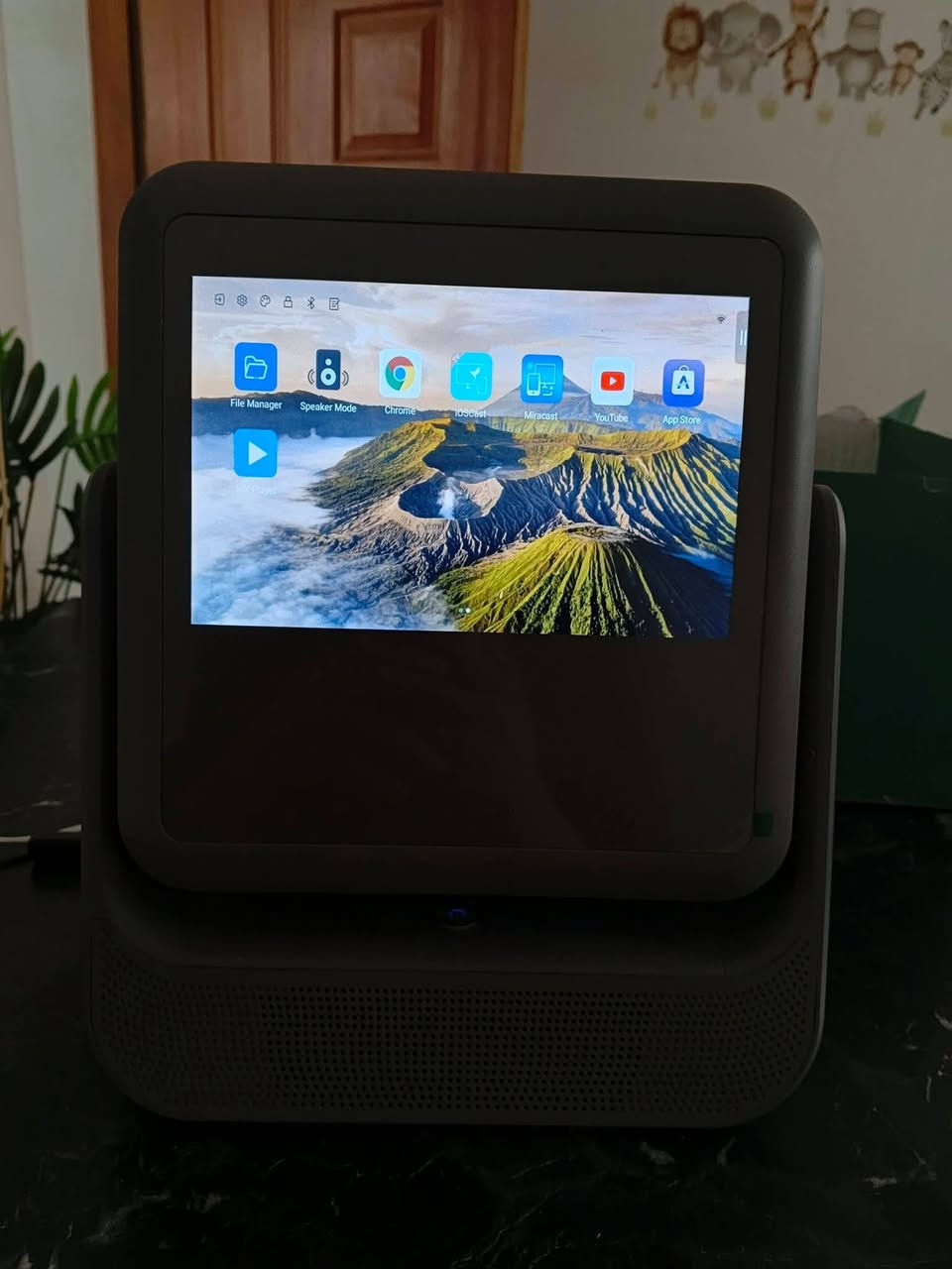 داتا شو غني عن التعريف
السعر 180 ألف 
***********
