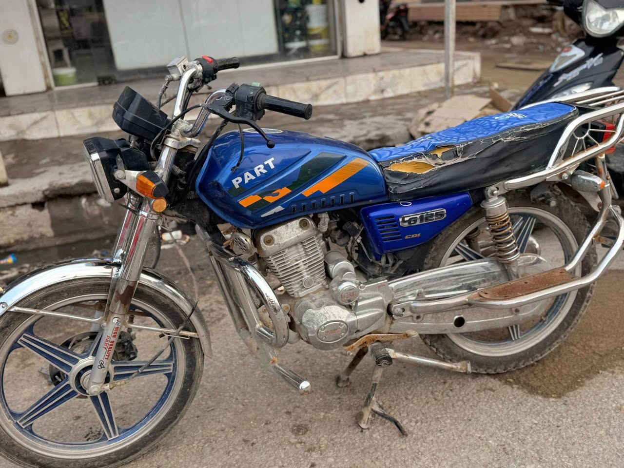 سلام عليكم.
دراجة بارت (فحل)  موديل 2020 
أوراق أوراق.. منفيس كامل  
دراجه ما نقصه اي شي كلشي شغال بيه. 
السعر خاص..


**إذا كنت صاحب هذا الإعلان وتريد حذفه لأي سبب، رجاءا أرسل رسالة إلى الدعم الفني**