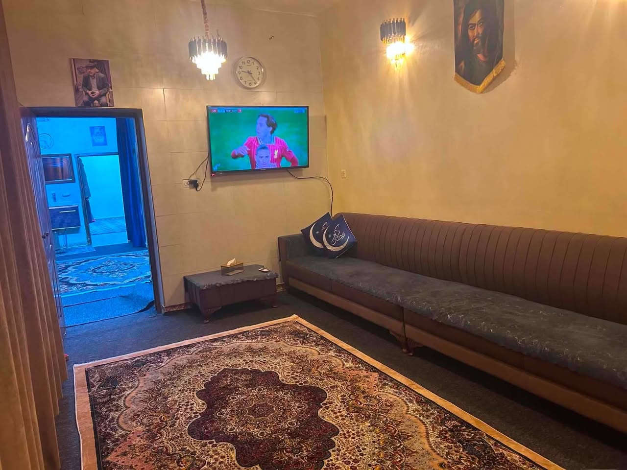 دار للبيع الشعلة ام نجم شارع الأمين ثاني فرع على اليمين فرع الحسينية بنص الفرع 

  100 متر واجهة 5 نزال 20 طابو صرف بناء طابقين مسلح

الطابق الاول : صالة / حولي / غرفة نوم / مطبخ وترك 2 وحمامات 2

الطابق الثاني : غرفتين نوم وحمام 

مع غرفة سندويش مخزن في السطح

السعر 175 بي مجال للشراي الاستفسار ***********
#الجميع
