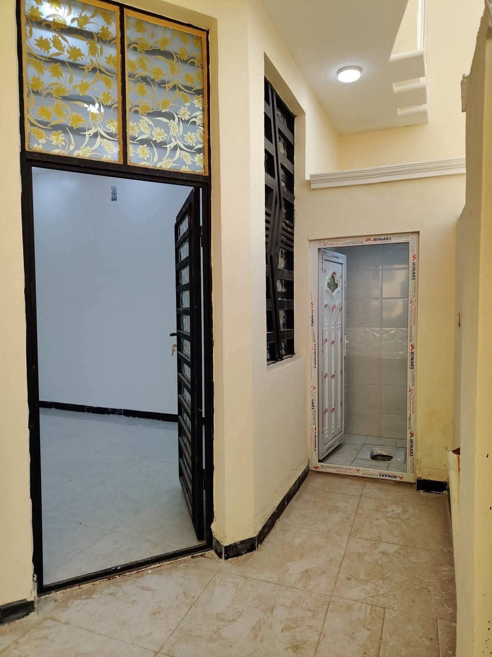 🏡دار للبيع🏡
المساحة: 100 متر مربع

✅ #طابو_زراعي_سند_25_أقرار_محكمه

السعر: 43 مليون  (مع المجال)

الموقع: النجف شارع الصب 

 #ألخط_ألاول

مواصفات البناء:

غرفتين نوم وصاله ومطبخ واستقبال حمامات داخليه وخارجيه وكراج 

بناء مرتب (أساس + سقف كونكريت + طابوك)

أرضية بورسلين أبو الـ 60

الخدمات:#بعد_عن_سوق_100م

ماء كهرباء مدارس سوق تبليط مولد

للاستفسار اتصال

***********او واتساب
