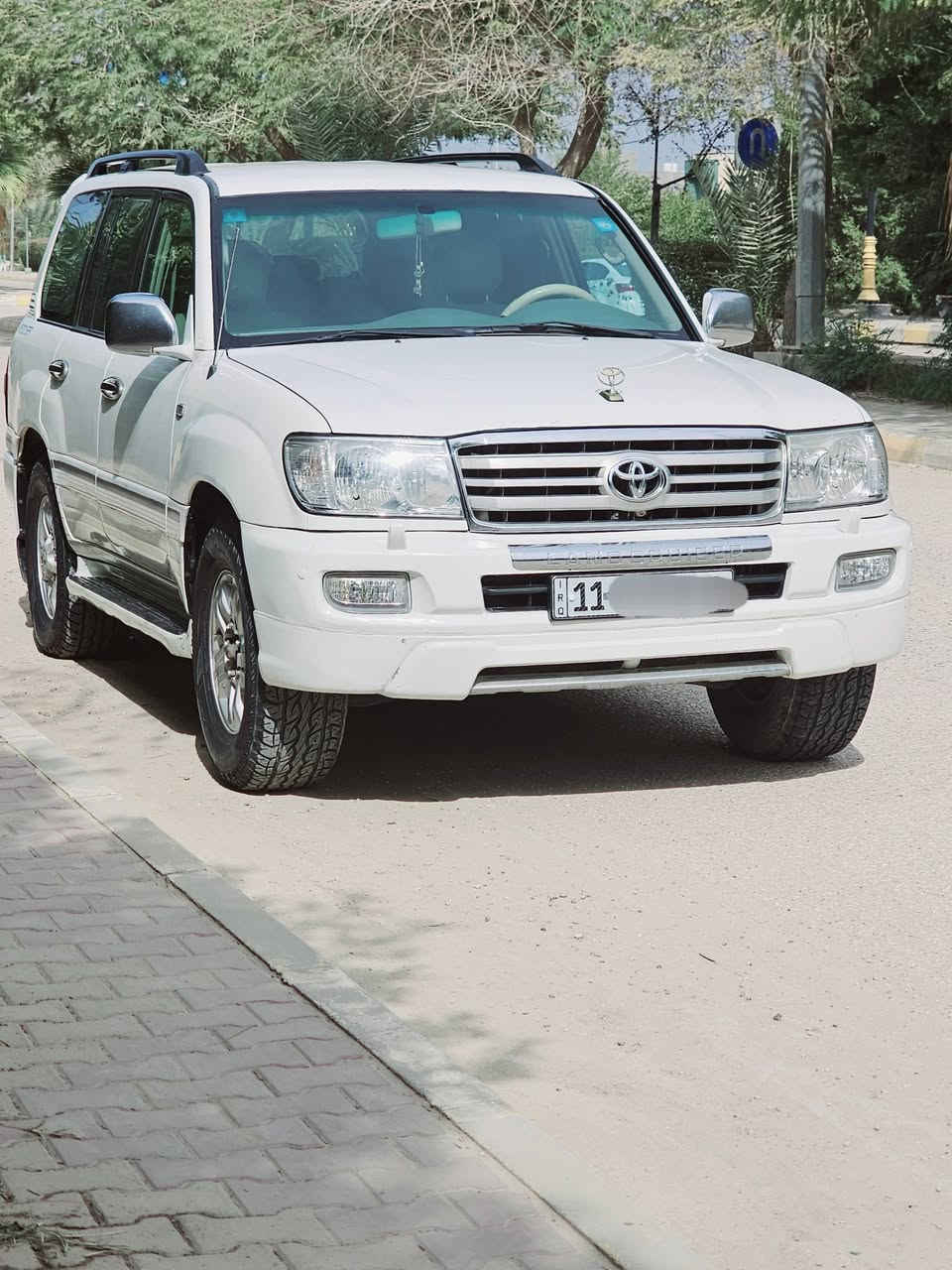 لاندكروز موديل 2007..فئة GXR...
مكينة6 كير حدادية تخم تاير جديد السيارة جديدة جدآ وجاهزة..
رقم بغداد الجديد سنوية وهزة جديدة وبأسمي...
فول مواصفات وكلشي بيها شغال...تبريد ثلج دبل تانكي..
زراك لايت..ثلاجة..اريل كهربائي..حساسات..شاشة كامرا..
لايت زنون عالي ناصي..دوشمه درجة أولى..داخل صاج..
ماشيه 190...مكاني الديوانية 
للجناية وابو المصلحة..السعر بما يرضي الله...
كلشي ذكرته بالمنشور الشراي يتصل..الخاص مفتوح..
ب*********** واتساب...
***********
