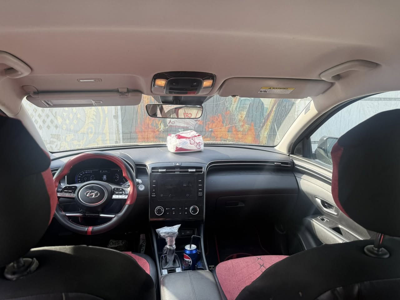 سلام عليكم 
توسان وارد امريكي. 
موديل. 23
فول مواصفات كلشي البالك بيها 
عده الفتحه / بنراما 
حادث بس الصندوك كد شبر مصلح 
درجه اولى 
رقم بغداد ابسمي تحويل ثاني يوم
اني مستوردها   بدون ايرباك باقي سياره كله مكفوله ليبل واحد حتى بك لايت نفسه مالته موجود جديده بكل معنى الكلمه وبل عافيه على الي ياخذه مال جناي وبدون اي دواخل فقط قبق جنطه شرط فحص موصفات بصمه جنطه كهرباء كراسي كهرباء تحديد مسار نقطه عمياء تشغيل عن بعد كار بلي اوتو بارك قياده ذاتيه توقف عند الطورئ حساسات  رادرات تحكم استيرن  سايد بريك دكمه وبعد بيه موصفات هواي سياره كله على وضع شركه مامفتوح بيه برغ
السعر. 185
للتواصل. *********** / وتساب
