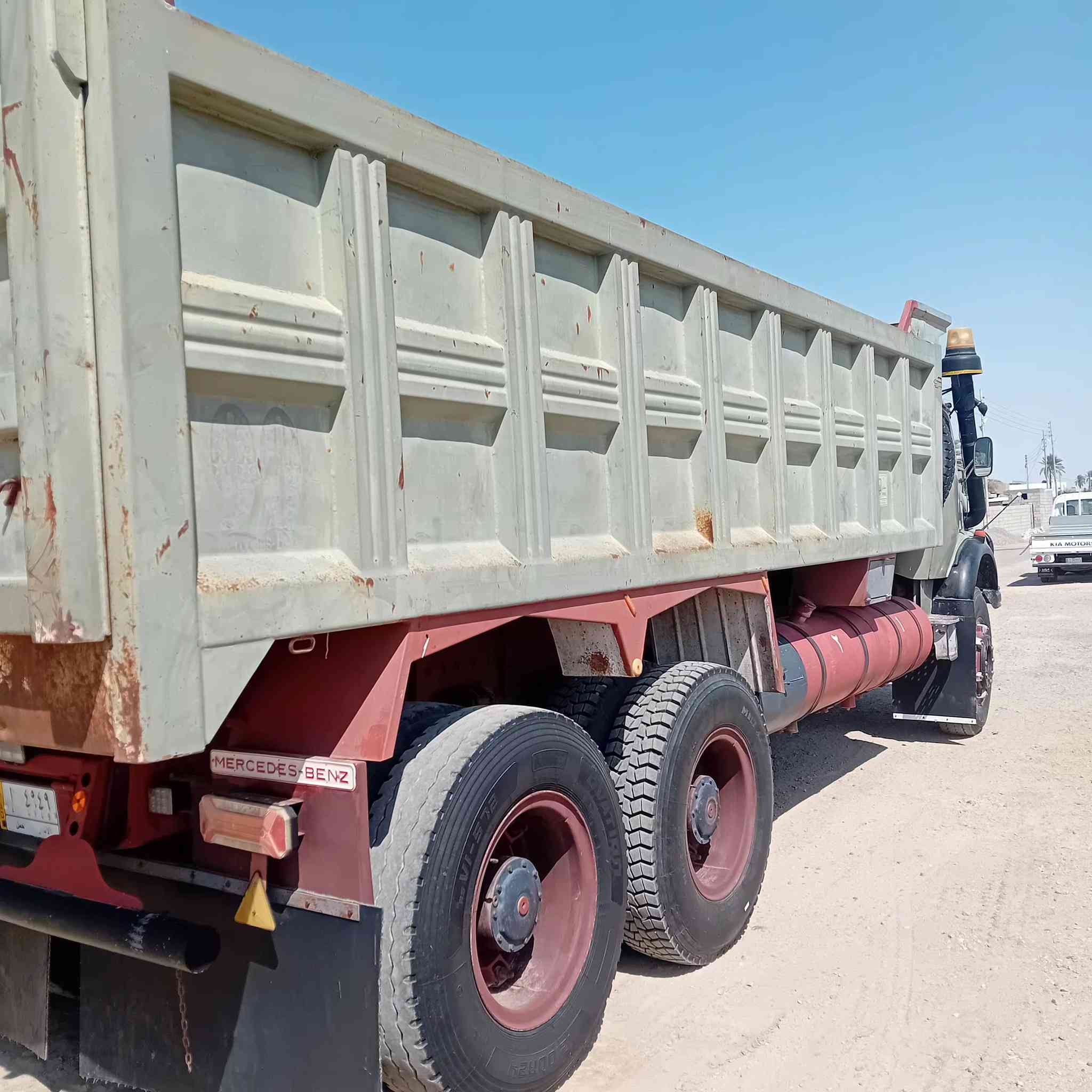 قجمه موديل ٨٦ راس سكس ومطول بدي كاعيه مايلر جديد شغل جدعه  محرك سوبر جديد كير ١١١جديد مجموعه gfجديده خمس افحله شاصي مكفول من كسر او دك تخم تاير رقم انبار مميز  بأسمي سنويه الى ٢٠٢٨ السعر ٧٥ مليون مكانه الرمادي للإستفسار ***********
