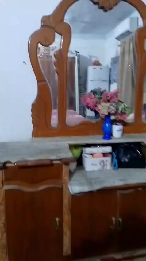 السلام عليكم
غرفه للبيع/ديوان للبيع/وكنتور ابو 6 طلاليك/
مكلف بل نشر 
***********
