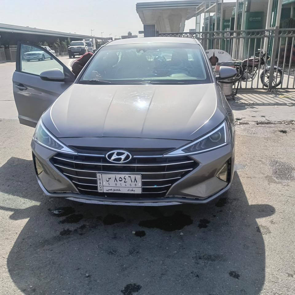 السلام عليكم النترا2020 للبيع ماشيه 78  السياره عليها صدر امامي وخلفي جديد وتخم تايرات جديد السونار مرفق مع الصور  سعرها 130 وبيها مجال.  للأستفسار ***********
