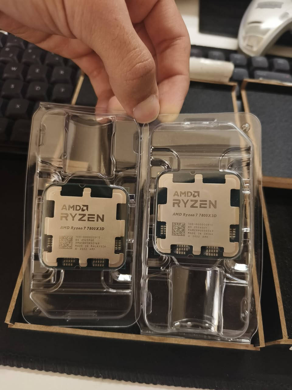 R7 7800X3D TRY سعر القطعه 450 الف


**إذا كنت صاحب هذا الإعلان وتريد حذفه لأي سبب، رجاءا أرسل رسالة إلى الدعم الفني**
