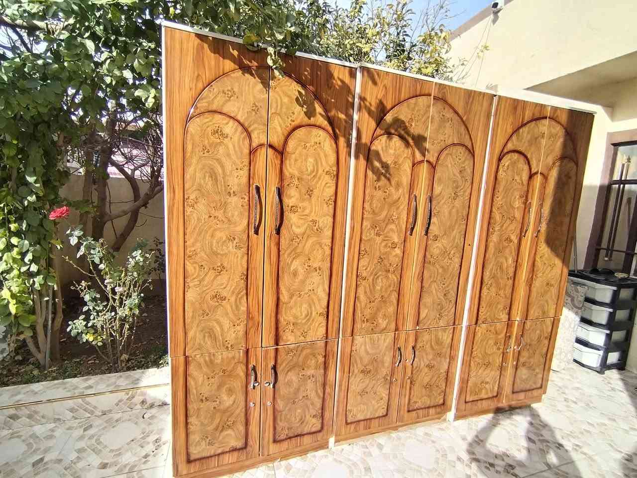 كنتور 3 قطع منفصل يعني ما يتفصخ خشب تركي  موو ماليزي السعر150
(***********)
