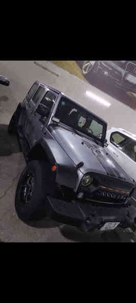 السلام عليكم جيب لانكلر موديل 2016 حادث جاملغ او بنيد ضرر مو قويه تافه سياره احله من اصور نضيفه حيل ترهم مراوس او نقد السعر 170اوبيها مجال للاستفسار ***********
