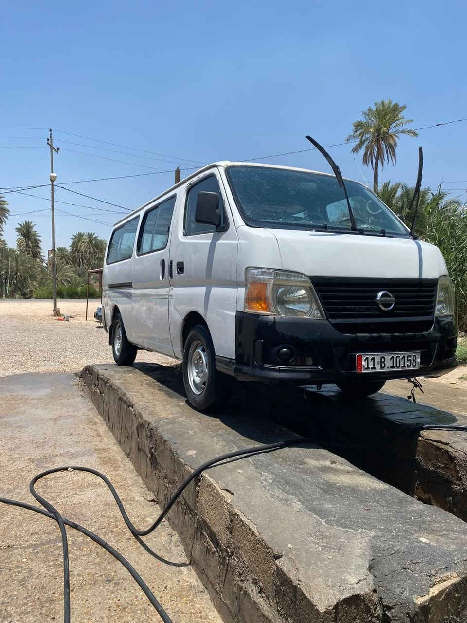 سلام عليكم للبيع نيسان يورفان 2009 كير مكينه خير من الله اكسن جديد
بيه قطعتين تبديل وقطعه صبغ بالكصه 
رقم بغداد بسمي دولي سنويه 2032 هزه جديده بشهر ال5 
مصفره هيئه وغرامات وجام كهرباء 
مكان السياره كربلاء الحسينيه
السعر 107وبيها مجال 
***********
