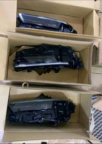 متوفر لايتات كراون الاصلية   ٤ عدسه  ١ عدسه   واتساب  07511197601