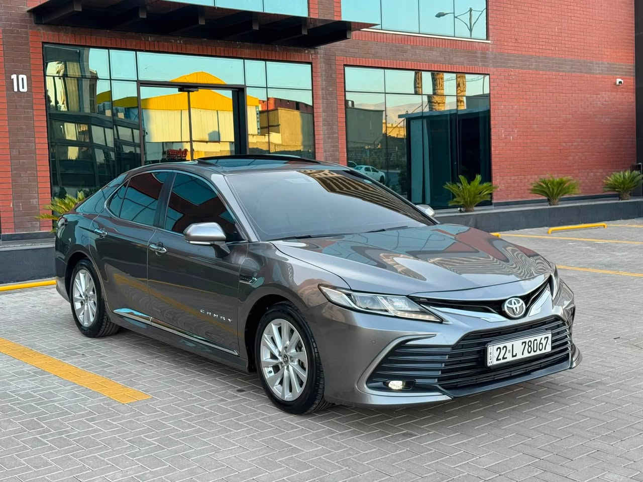 CAMRY GLE 2023
***********

أجمل وأندر لون
لون ممیز(شامبانی)🧿🔥
تویوتا کامری یابانی اصلی وارد خلیجی زیرو شرکة SAS فقط بنزین بدون هایبرد دعامی ل دعامیة مکفولة ماشیة (50) الف کم سونر موجود،سیارة باسمی تحویل وکالة حاضر،٢بصمة بیلادی موجود،ضمان حتی ١٠٠ الف کم علی شرکة مجانی،محرک گیر شرط
مواسفات…
بصمة
فتحة
بردە خلفیة
شحن لاسلیکی
تحکمات ستیرن
تشغیل عن بعد
شاشە + کامیرا
کشنات جلد و کهرباء
حساسات امامی و خلدی
تحدید سرعة مرایا کهرباء+شفت
سیارة ماشاء اللە حیل حیل نظیف نفس زیرو
سبیر ما انزل،
⛑️ملاحظات:مامراوس ولا اقصاد،شوف سونر
عنوان : سلیمانیة
سعر : 223 $ بی مجال بسیط
*********** واتساب
