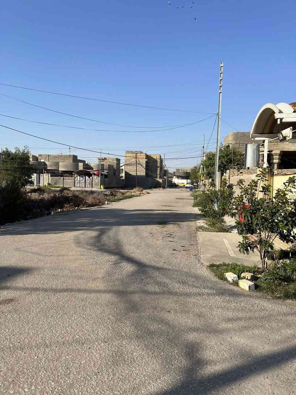 #للبيع 
دار طابقين طابو صرف مساحة 200 متر 

واجه ١٠ متر 🍁🍁
نزال ٢٠ متر 🍁🍁

يتكون الدار من طابقين الطابق الأول 🏦🏦🏦🏦

استقبال 
مطبخ 
غرفة نوم 
غرفة نوم 
صاله 
الطابق الثاني 
غرفة نوم 
تتوفر فيه جميع الخدمات السكن 🏕

باقي التفاصيل موضحه في مقطع فيديو والصور 📷 
الموقع المحاويل /  حصن جعفر 

🌿🌿🌿🌿🌿🌿🌿🌿🌿🌿🌿🌿🌿
#للإستفسار اكثر او معرفة السعر يرجى مراسلتنا او  الاتصال على الارقام التاليه او زياره #مكتب #عقارات #اراضي #المحاويل الكائن في قضاء المحاويل حي ١٧ قرب #مقهى الصياد القديم 

***********/. ***********/  ابواسد
