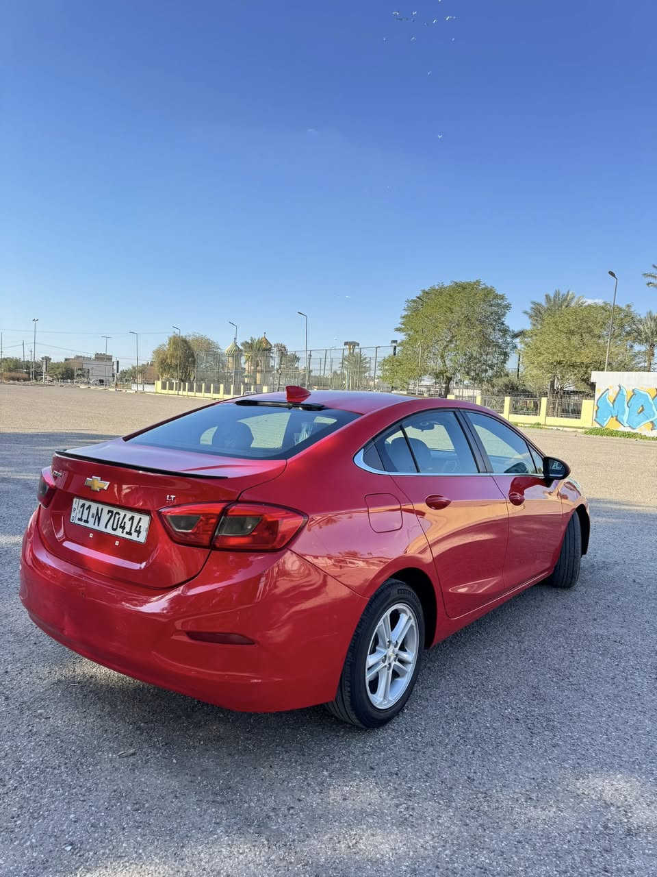 السلام عليكم : شوفرليت كروز 
موديل / 2019 ❤️
مواصفات / LT
كير مكينه تبريد كهربائيات حدادية السياره نضيفه مناقصها برغي ..
 قطعتين بيها جاملغ وباب بدون دواخل
وهلال الجاملغ الخلفي فقط ..
كراسي كهرباء + تدفئة كشنات 
تشغيل عن بعد / شاشة اعطال 
شاشة كار بلي وكامره خلفيه دواره 
تحكمات ستيرن جهتين / اوتو ستوب 
لد LED نهاري / مثبت سرعة 
السعر : 106 وبيها مجال 
مكان السياره : السيدية
للاستفسار : ***********
