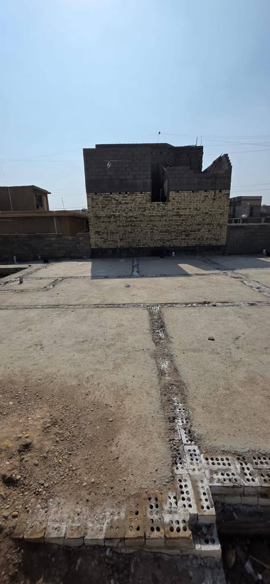 السلام عليكم ورحمت الله قطعت حي الجهاد عرض مساحه 178 متر نزال 15 قطعه مثل ماشوفون بلفيديو متوجه رفت مجاري كهرباء خط سحب ‏‪السعر خاص والاتصال ‏‪***********‬‏
