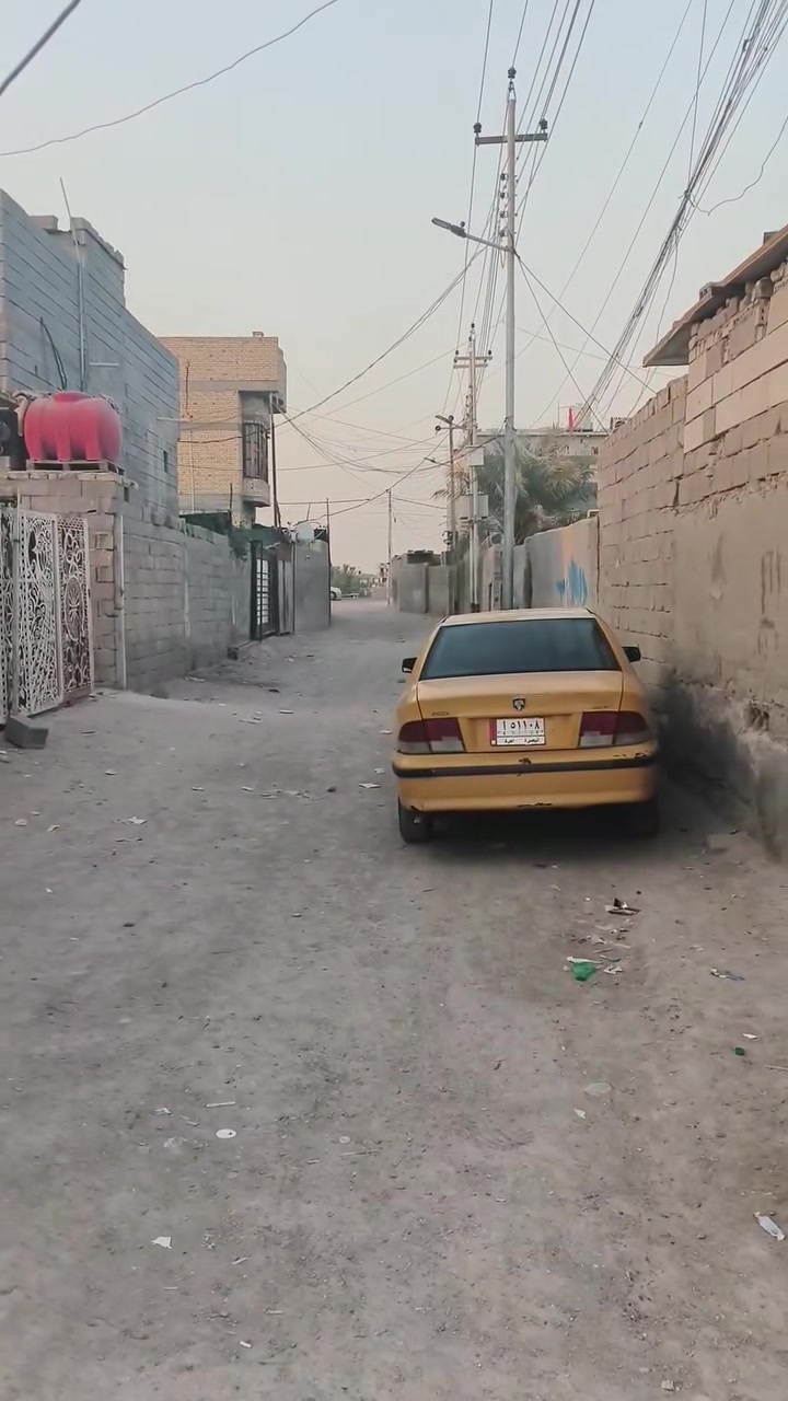 سلام عليكم إخوان بتلو+ محلات 2 + طول 18 متر القطعة كاملة متكامله القطعة 750 متر للبيع // المكان قريب جامعة الكرمة قريب على السوك الجسر قرب مزار سيد رحمه مستعجل عل البيع سعر مناسب لشراي *********** متواجد واتساب
