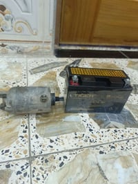 بطارية جديدة وسلف بلادي مال سنكنس للبيع اثنينهن ب25الف للتواصل 0770830...