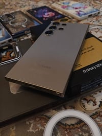 S24 ذاكرته 256 جهاز نظيف جدا أغراض كلهن موجود السعر 950 الف العنوان بغ...