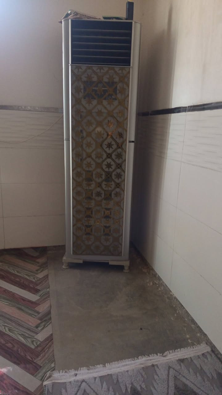 سلام عليكم 
سبلت عامودي 3طن واكف بي كنكتر 
ومكيف ميديا مستخدم سنه 
للبيع مكاني بغداد بسمايه


**إذا كنت صاحب هذا الإعلان وتريد حذفه لأي سبب، رجاءا أرسل رسالة إلى الدعم الفني**