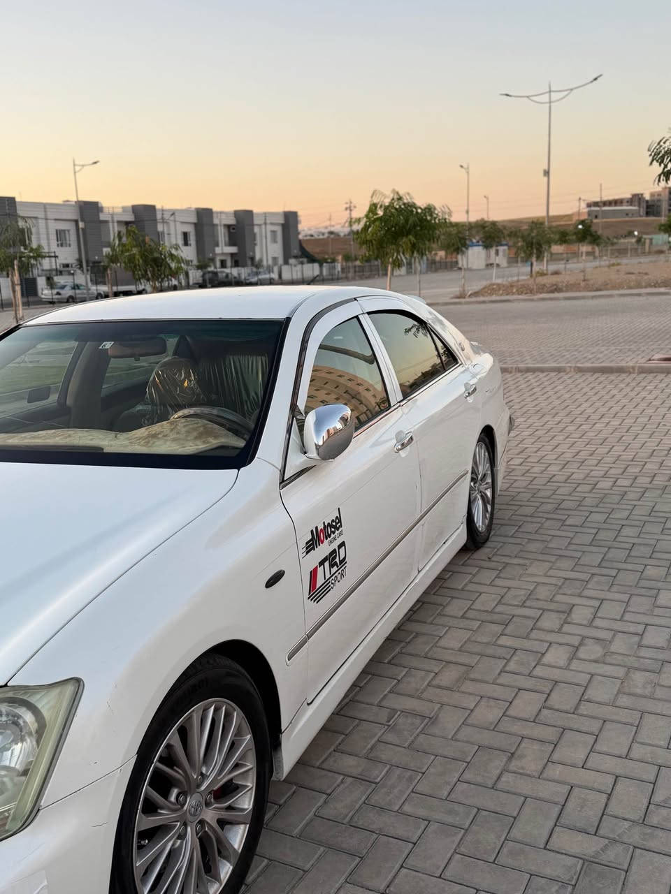 مـــــووس.   2005    مــــــــووس
١٨٢ گەورە بە گەورە 
ڕۆیاڵ
کراوە بە سپۆڕت
ناو زەرد
دوو دوگمە 
121.000K ڕۆشتووە
کامل مەسرەف کراوە 
بێ بۆیاخ ئەوروپاشی نییە 
ویل کامری
دەبڵ بەسمە 
تەبرید گەرمو سارد 
حاسە
کامیرە
کۆد کراوە.
69 مەجالێ کەم كالار, السليمانية


**إذا كنت صاحب هذا الإعلان وتريد حذفه لأي سبب، رجاءا أرسل رسالة إلى الدعم الفني**