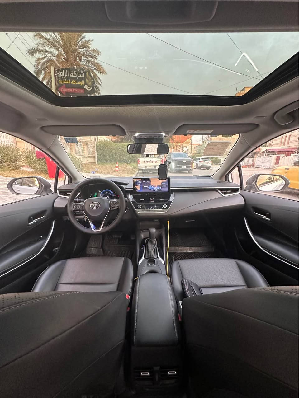 كورلا هايبرد 2025 
شكل الخليجي ( كفالة عامة )
كفالة من البارد و الصبغ 
ماشية 9  الف 
مواصفات السيارة
سلايد رووف 
رادار
 بصمه
دشبول ديجيتال 
كشنات جلد 
كاميرا دوارة  
تبريد شاشة
قطعتين تبريد
هاند بريك كهرباء 
نظام مانع الانزلاق 
اوتو هولد Auto Hold 
اشارة في المرايا الجانبية
بيه طخطخه بسيطه جدا باب السايق والصور موجوده بدون تعديل بارد 
السعر : 155 
العنوان : بغداد . المنصور  
للأستفسار :#*********** بغداد, العراق
